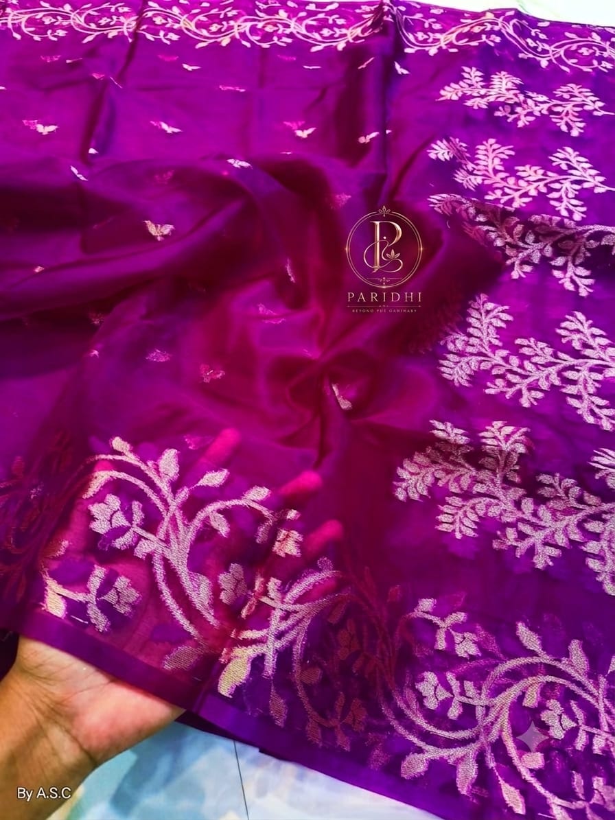 Magenta purple pure maslin jamdani saree with silver suto vine weaving